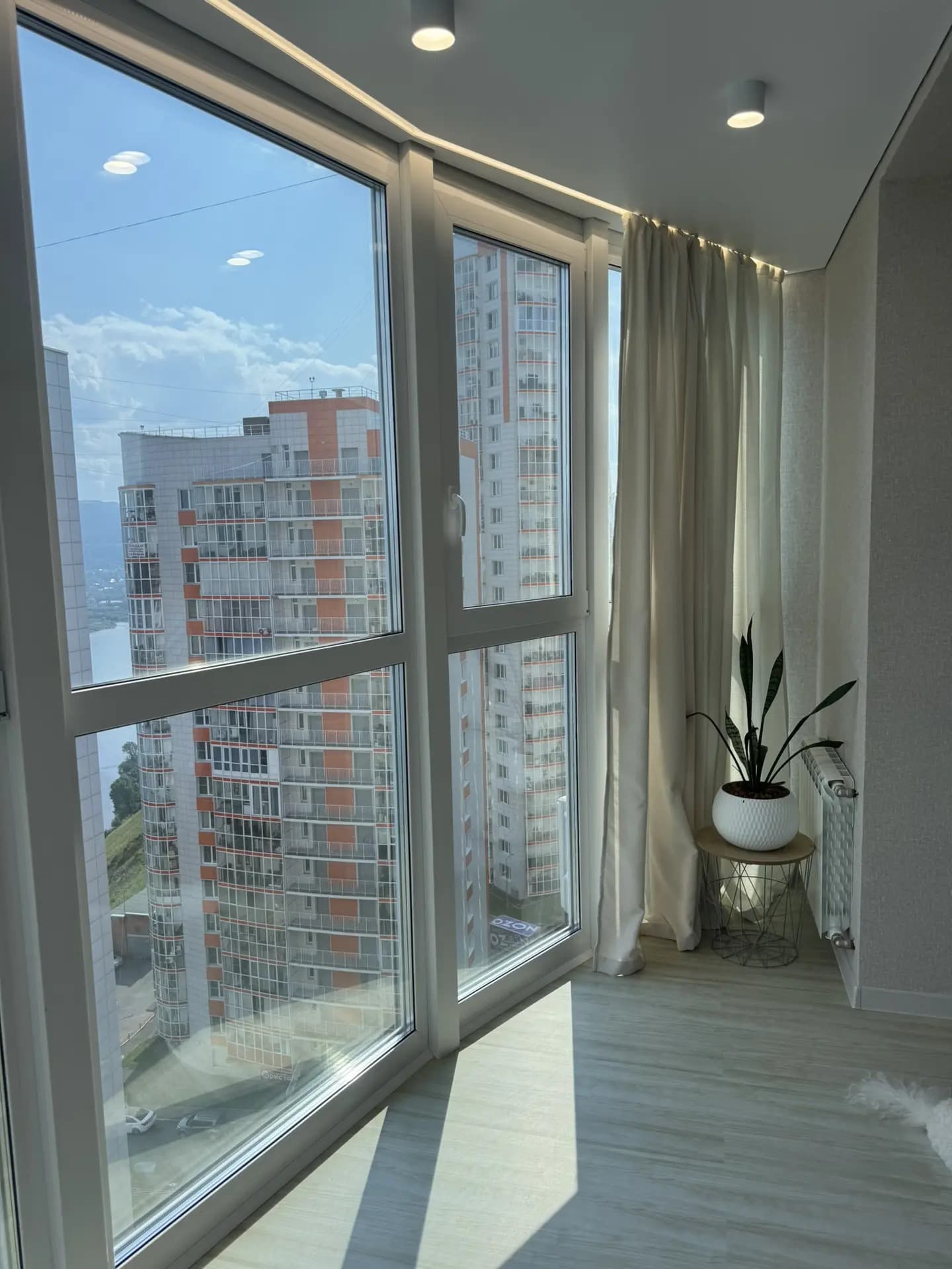 Панорамное остекление лоджии — Борисова, 30